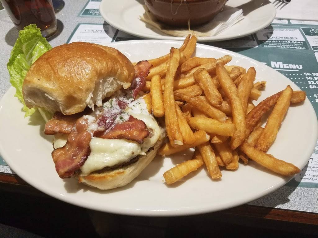 Grumpy Whites Restaurant | restaurant | 211 Sea St, Quincy, MA 02169, USA | 6177702835 OR +1 617-770-2835