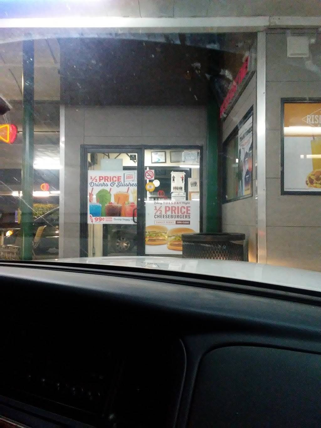 Sonic Drive-In | restaurant | 1281 Junction Hwy, Kerrville, TX 78028, USA | 8308950808 OR +1 830-895-0808