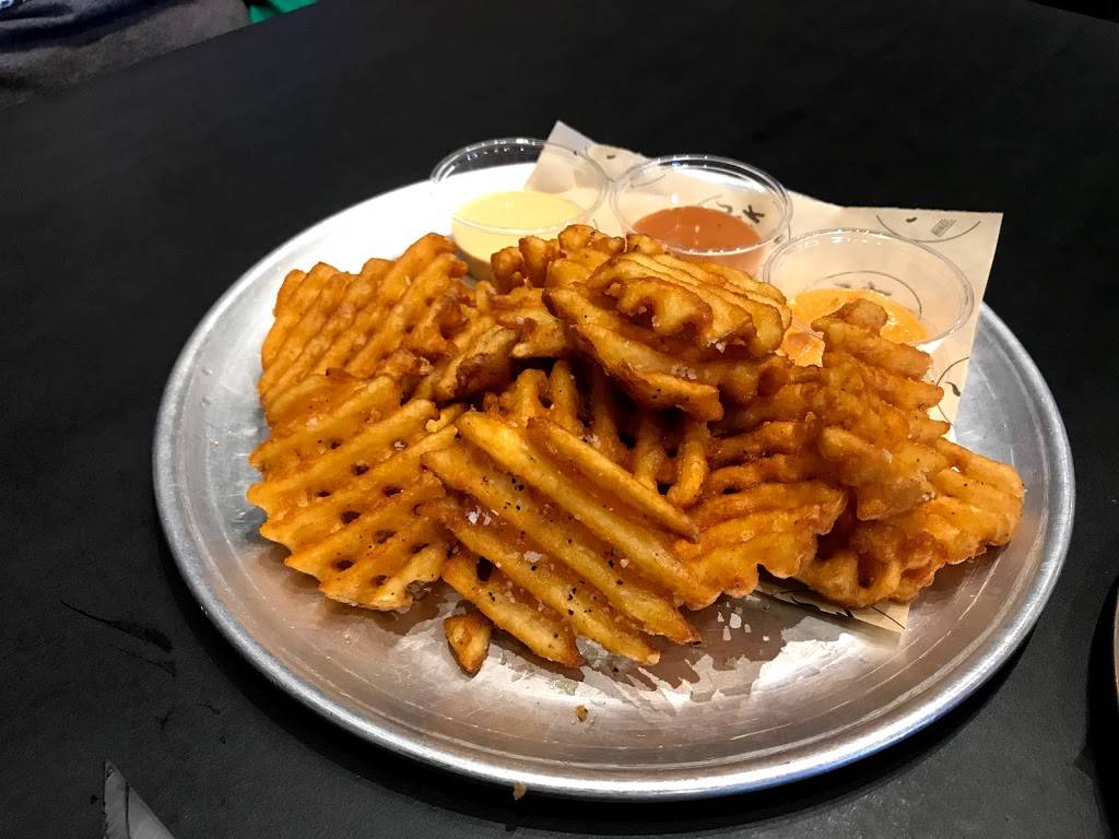 Stack 571 Burger and Whiskey Bar - Olympia | restaurant | 625 Black Lake Blvd SW #530, Olympia, WA 98502, USA | 3608102675 OR +1 360-810-2675