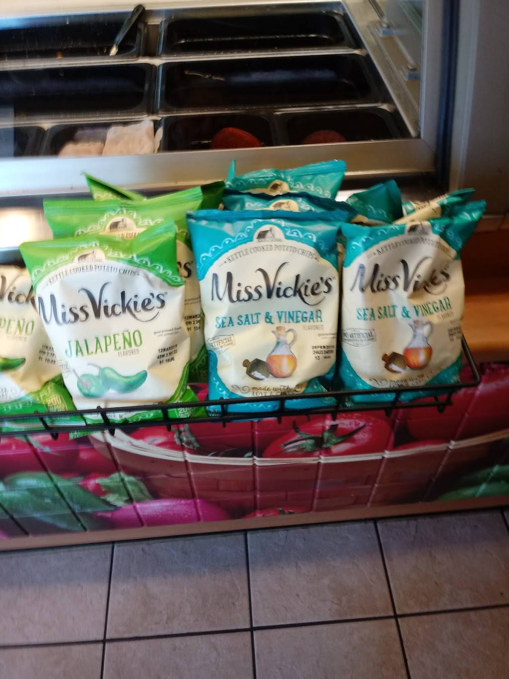 Subway | restaurant | 6200 Mack Rd C, Sacramento, CA 95823, USA | 9164241656 OR +1 916-424-1656