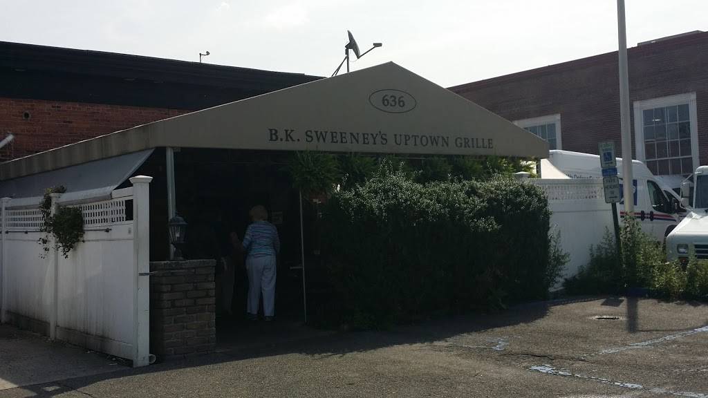 BK Sweeneys Uptown Grille | restaurant | 636 Franklin Ave, Garden City, NY 11530, USA | 5167463075 OR +1 516-746-3075