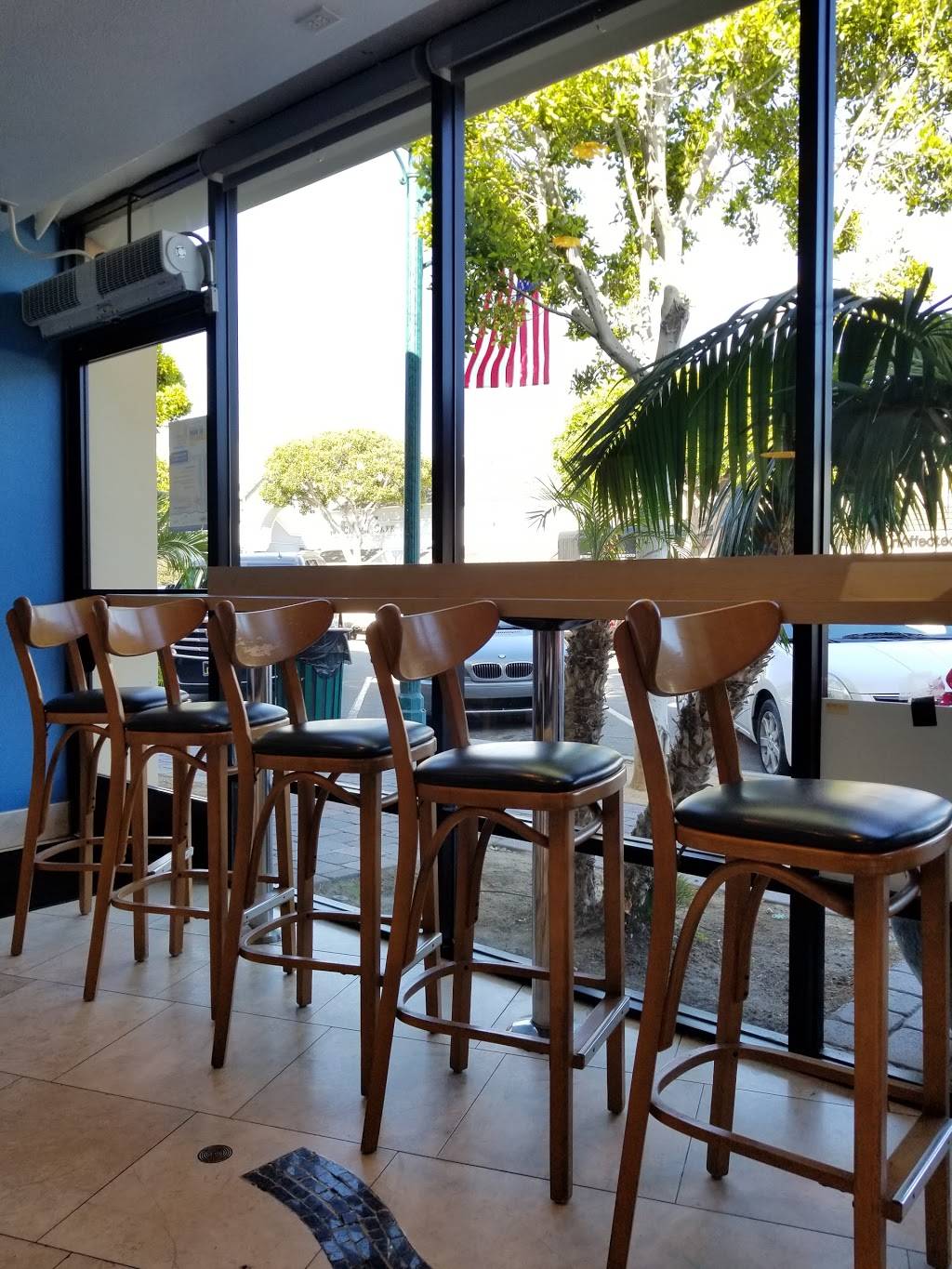 Athens West | restaurant | 303 Main St, Seal Beach, CA 90740, USA | 5624316500 OR +1 562-431-6500