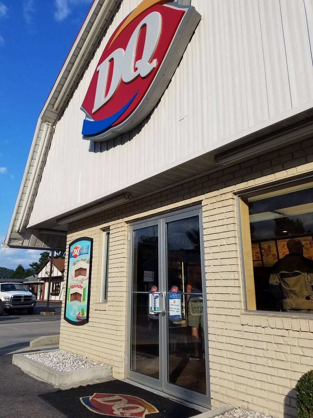 Dairy Queen | restaurant | 460 S Mineral St, Keyser, WV 26726, USA | 3047881499 OR +1 304-788-1499