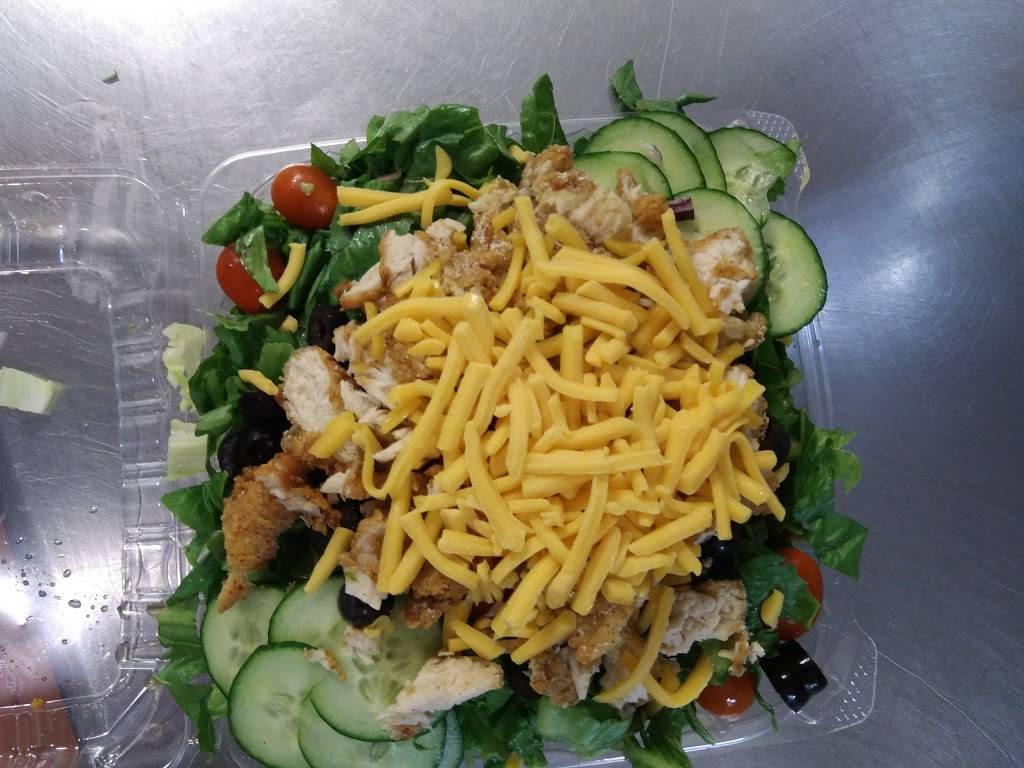 Manhattan Fish & Chicken | restaurant | 3800 Conner St, Detroit, MI 48215, USA | 3133311300 OR +1 313-331-1300