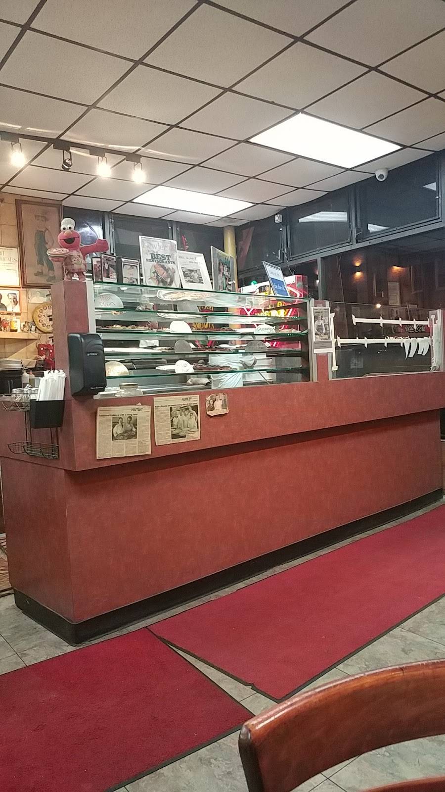 Ralphs Pizzeria | restaurant | 564 Franklin Avenue, Nutley, NJ 07110, USA | 9732351130 OR +1 973-235-1130