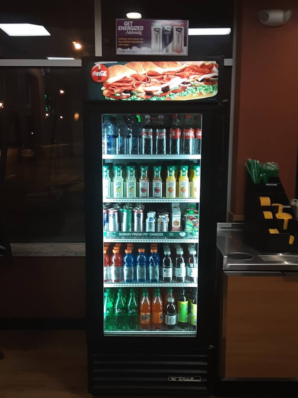 Subway | restaurant | 5401 St Clair Ave, Cleveland, OH 44103, USA | 2162421249 OR +1 216-242-1249