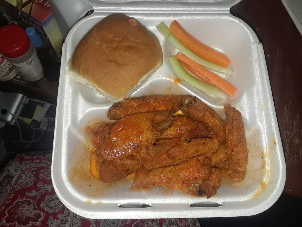 Wings House | restaurant | 5104, 630 N Highland St #104, Memphis, TN 38122, USA | 9014583700 OR +1 901-458-3700