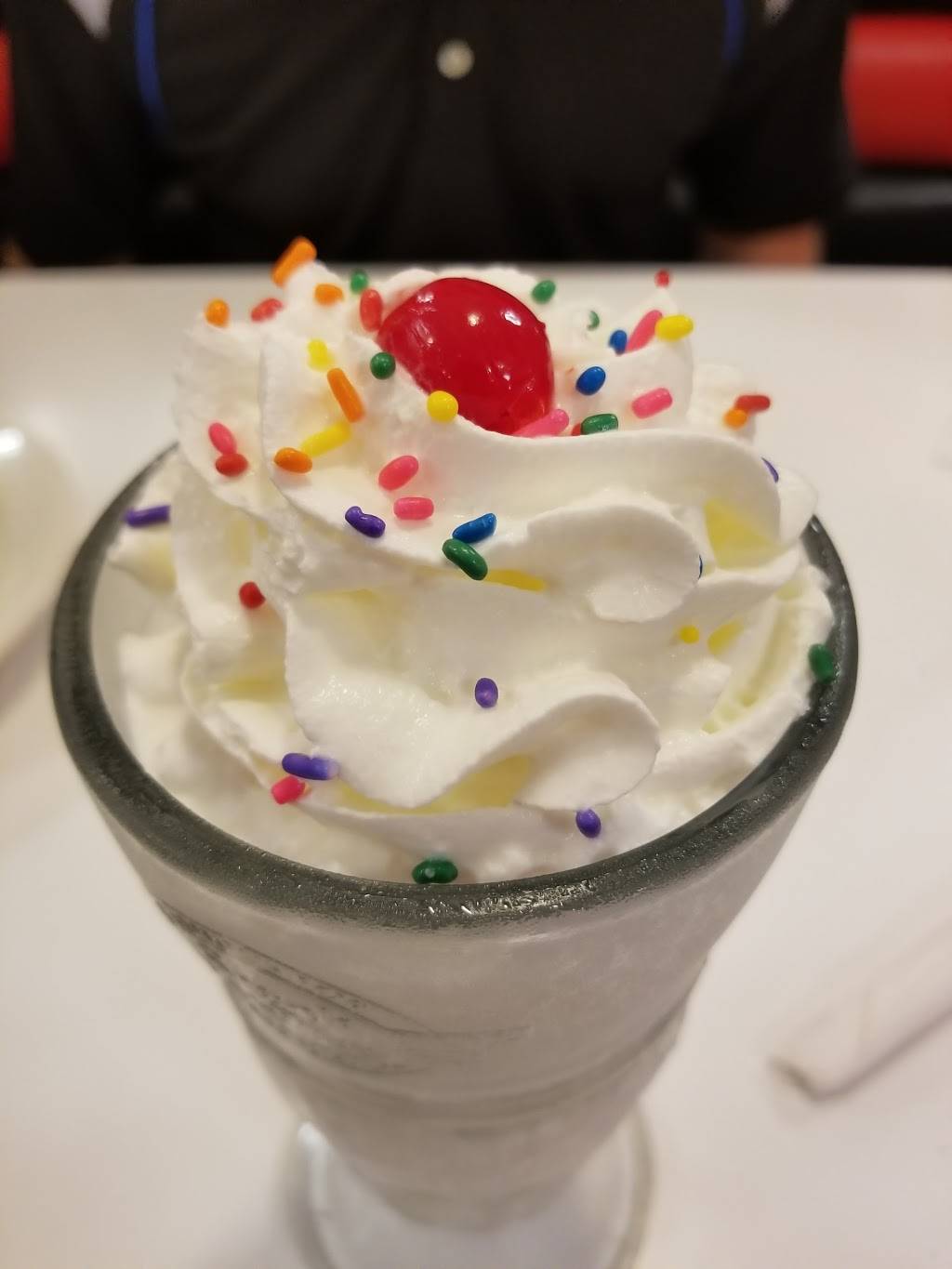 Steak n Shake | restaurant | 310 Wild Geese Rd, Knoxville, TN 37922, USA | 8656752551 OR +1 865-675-2551