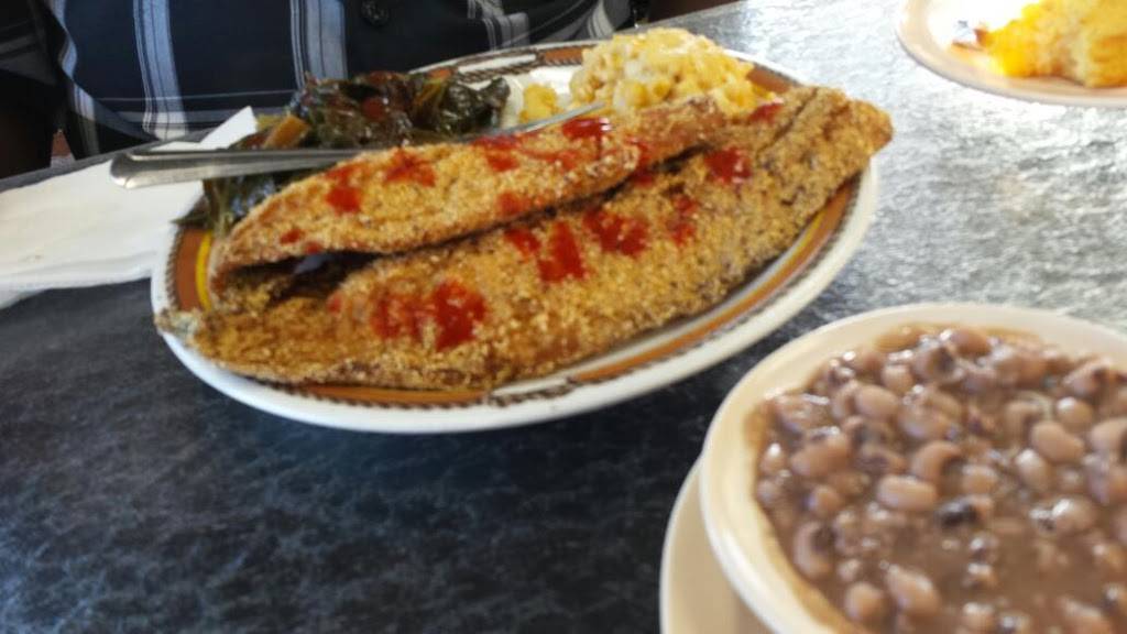 Ms. Bs M & M Soul Food | restaurant | 801 E Manchester Blvd, Inglewood, CA 90301, USA | 3104122800 OR +1 310-412-2800