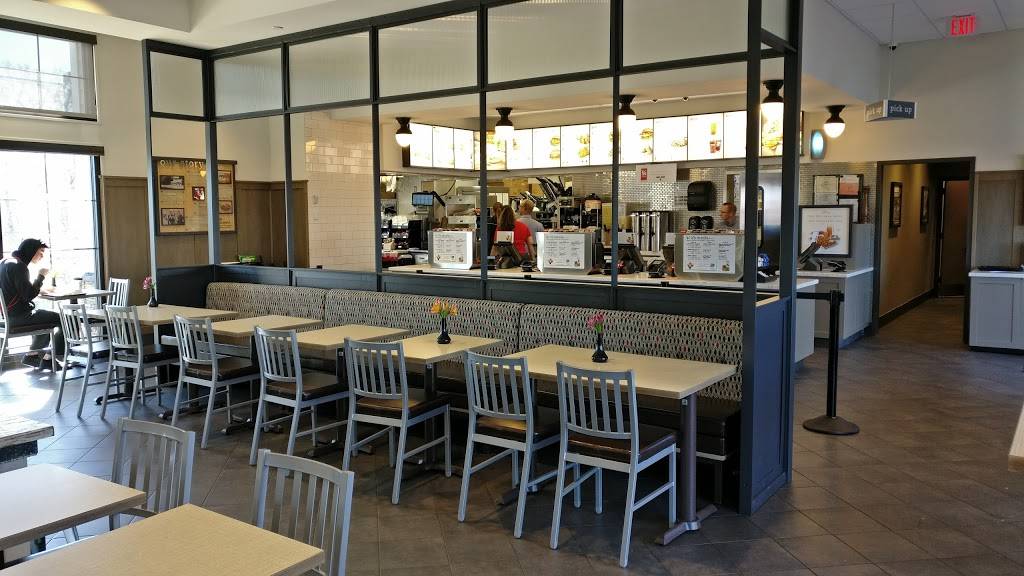 Chick-fil-A | restaurant | 155 Enterprise Rd, Hyannis, MA 02601, USA | 5087750001 OR +1 508-775-0001