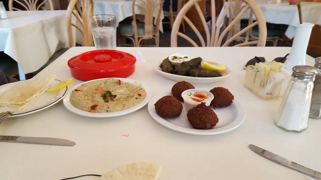 Petra Restaurant | restaurant | 477 Lighthouse Ave, Pacific Grove, CA 93950, USA | 8316492530 OR +1 831-649-2530