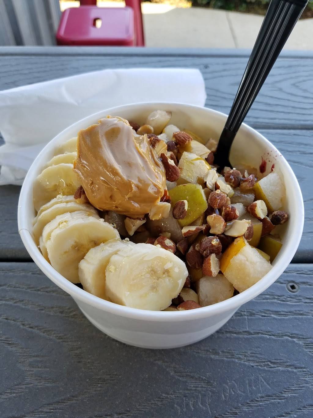 Farm Fresh Bowls | restaurant | 5427 W Cypress Ave, Visalia, CA 93277, USA | 5597325600 OR +1 559-732-5600