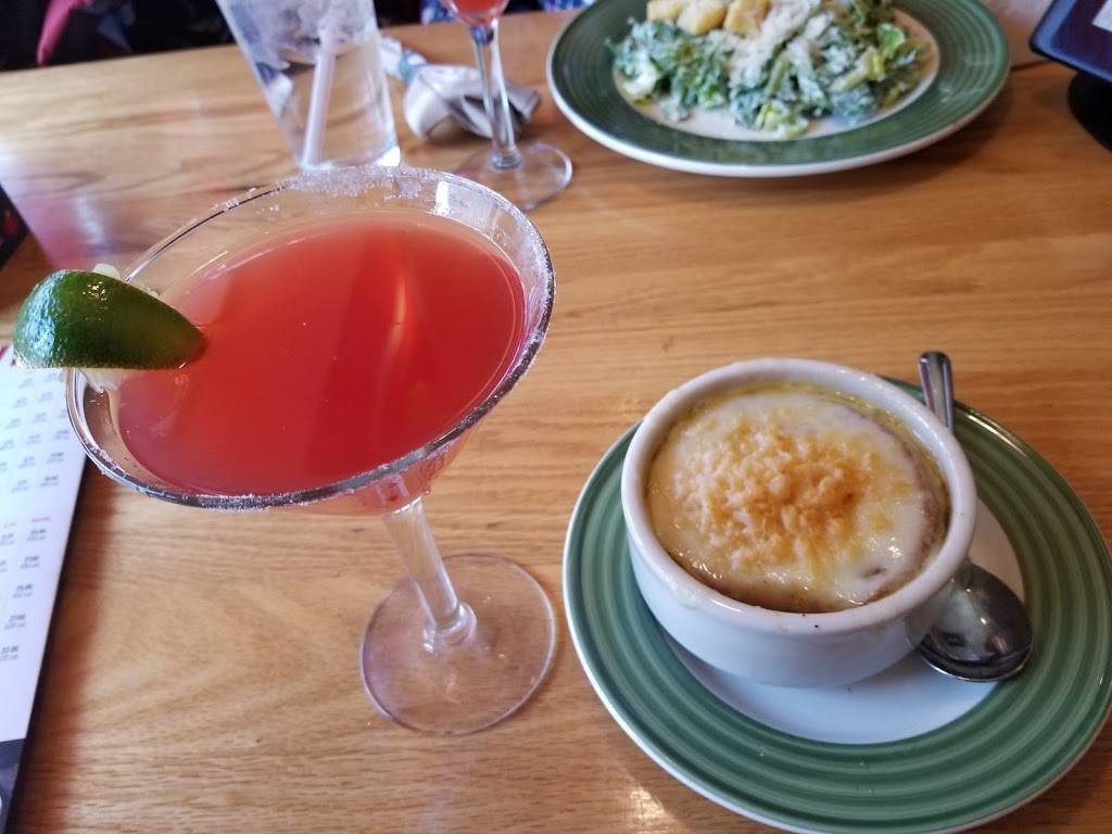 Applebees Grill + Bar | restaurant | 615 Washington Ave SE, Minneapolis, MN 55414, USA | 6123783740 OR +1 612-378-3740