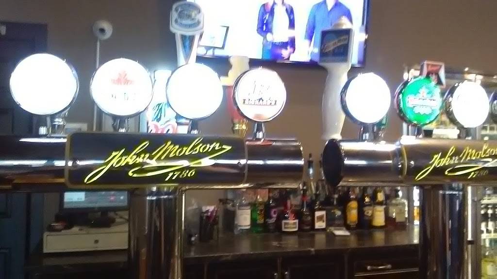 M & M Restaurant | restaurant | 475 Main St, Cambridge, ON N1R 8N9, Canada | 5196217161 OR +1 519-621-7161