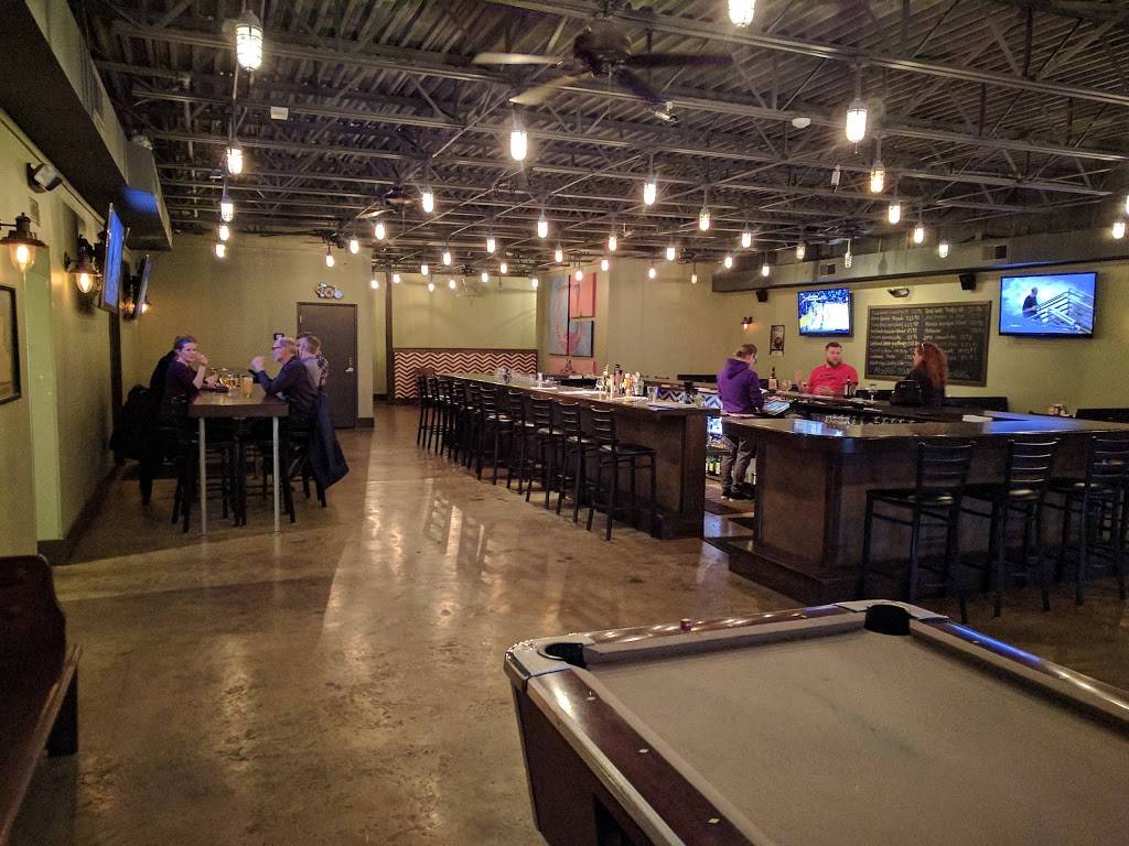 Beer Mongers | restaurant | 9584, 3000 S Queen St, Dallastown, PA 17313, USA | 7175014251 OR +1 717-501-4251