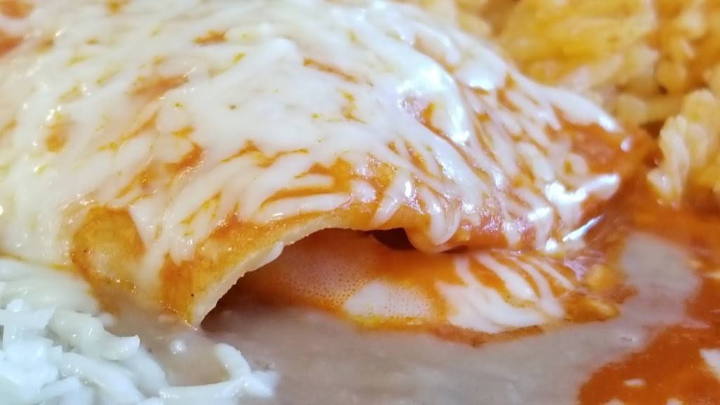 Mariscolandia | restaurant | 115 N McKinley St Ste 101, Corona, CA 92879, USA | 9515208762 OR +1 951-520-8762