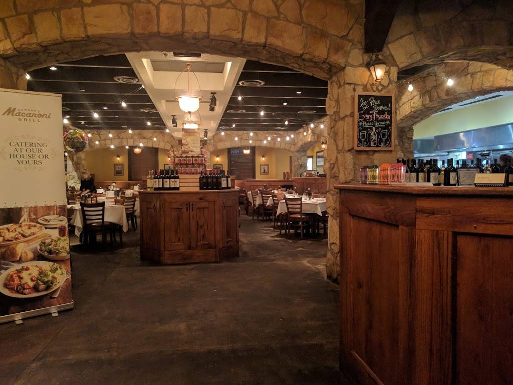 Romanos Macaroni Grill | restaurant | 14904 N Dale Mabry Hwy, Tampa, FL 33618, USA | 8132646676 OR +1 813-264-6676