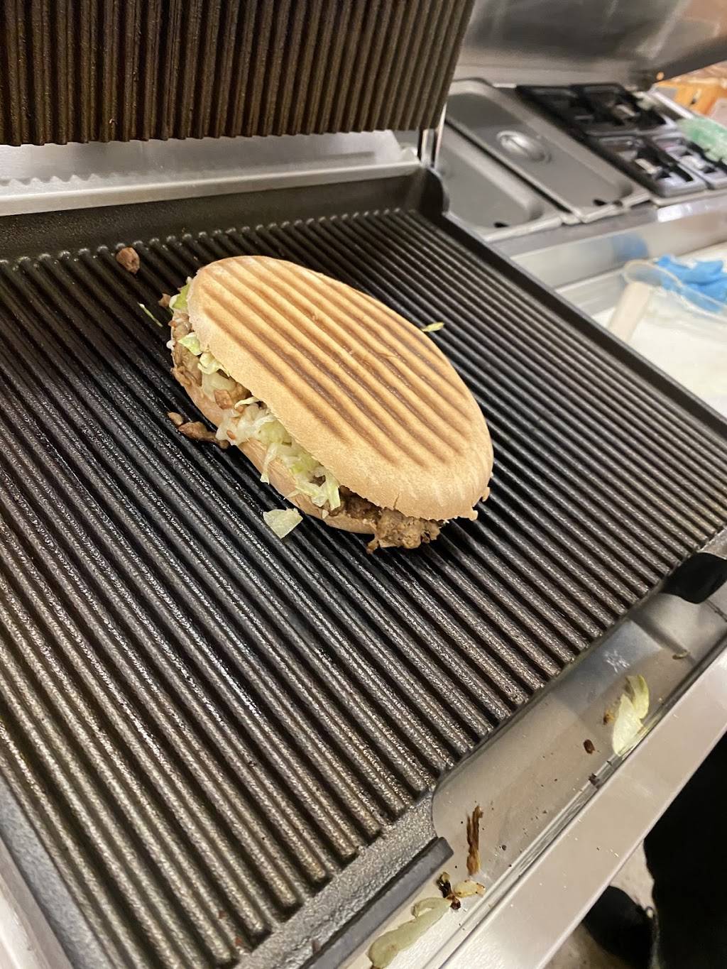 Raspados Las Delicias | restaurant | 265 S West St, Tulare, CA 93274, USA | 5594208492 OR +1 559-420-8492