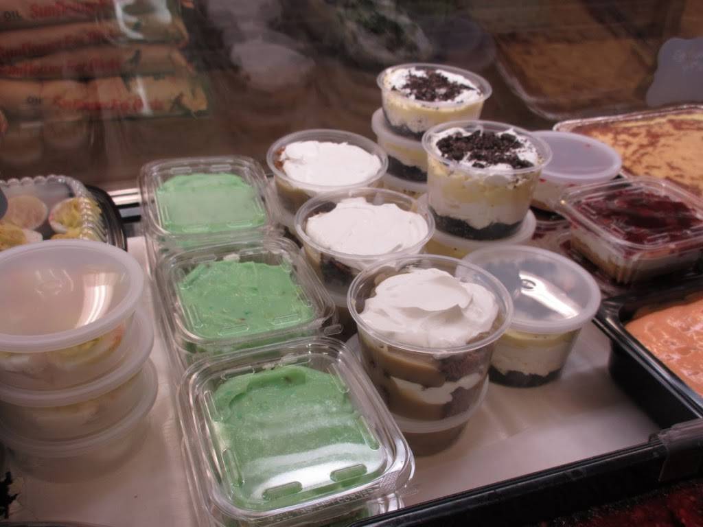 Marys Salads | restaurant | 6121 South Ave, Boardman, OH 44512, USA | 3307712672 OR +1 330-771-2672