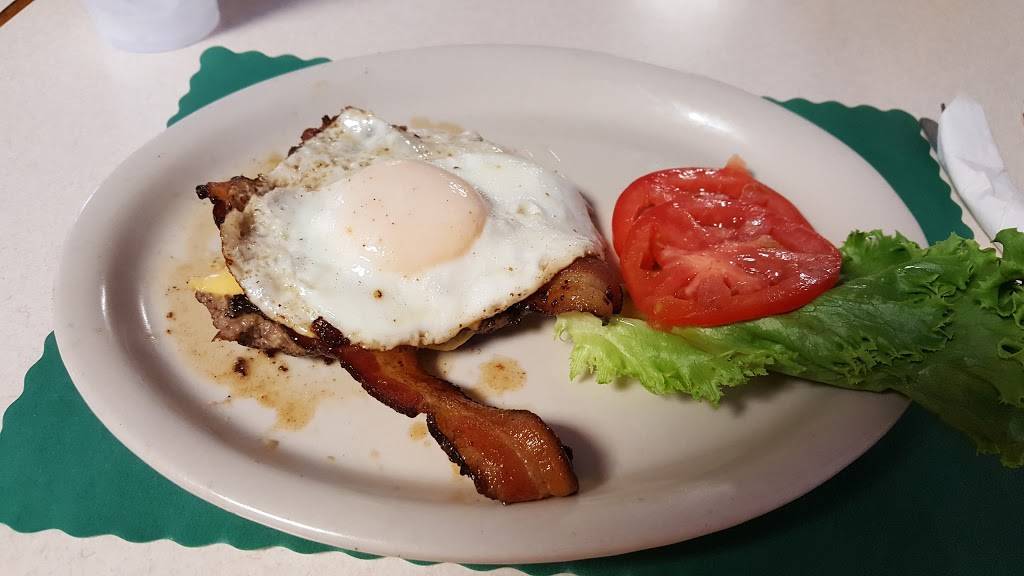 Full Moon Bar & Restaurant | restaurant | 2425 Stark Rd, Harris, MN 55032, USA | 6516745929 OR +1 651-674-5929