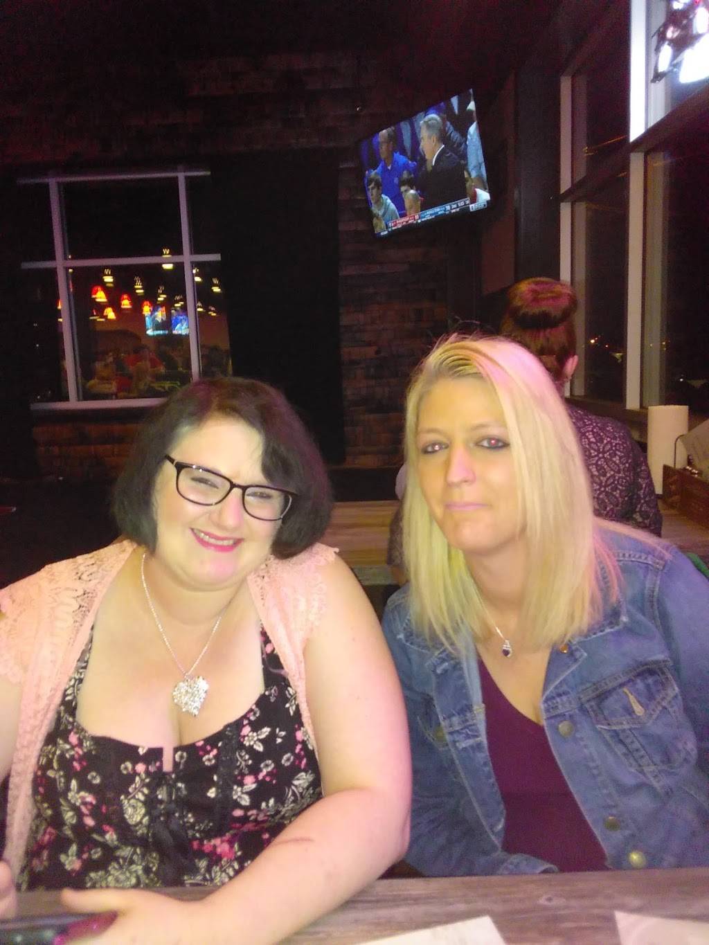 The Pit Stop Bar & Grill | restaurant | 3315 Louisville Rd, Bowling Green, KY 42101, USA | 2704951190 OR +1 270-495-1190