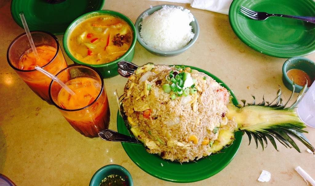 Thai Spice | restaurant | 2220 County Line Rd, Indianapolis, IN 46227, USA | 3178812243 OR +1 317-881-2243