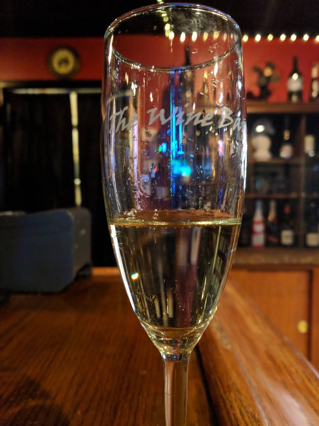 The Wine Bar | restaurant | 320 1st St N #102, Jacksonville Beach, FL 32250, USA | 9043720211 OR +1 904-372-0211