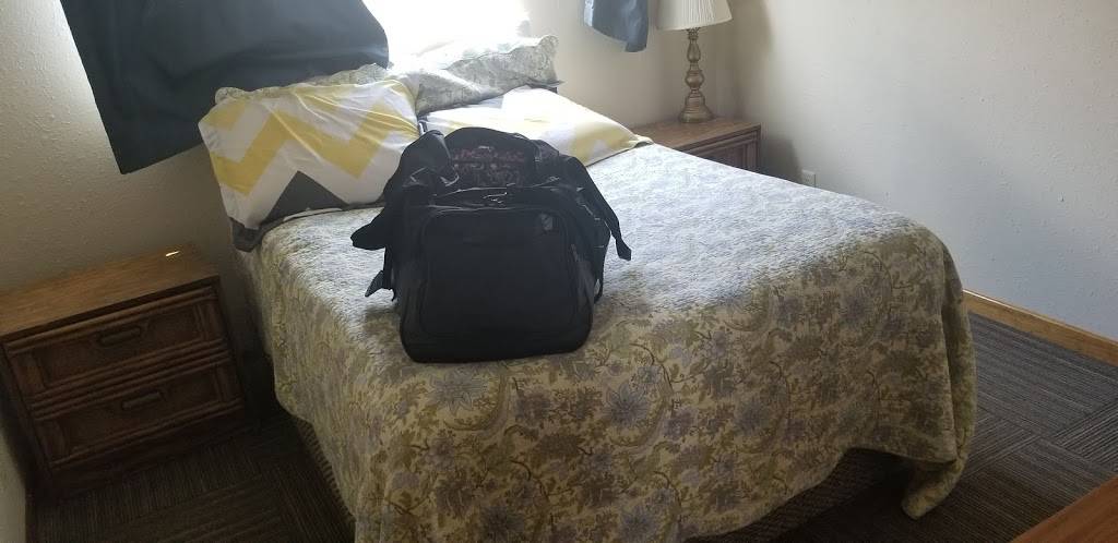 Alhonna Resort & Marina | night club | 677 Outer Dr, Lake Ozark, MO 65049, USA | 5733652634 OR +1 573-365-2634