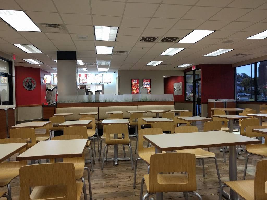 Wendys | restaurant | 1703 S Braddock Ave, Swissvale, PA 15218, USA | 4123718448 OR +1 412-371-8448