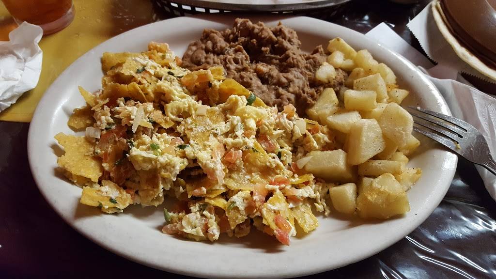 El Olvido Hacienda | restaurant | 632 E Kingsbury St, Seguin, TX 78155, USA | 8303790106 OR +1 830-379-0106