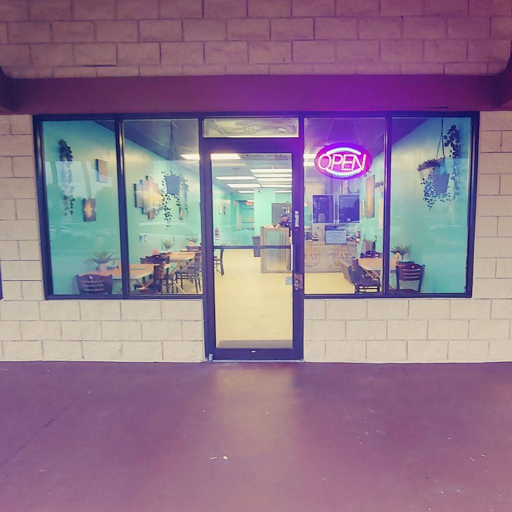 Spacebee Bistro | restaurant | 213 Crockett Blvd, Merritt Island, FL 32953, USA | 3213492538 OR +1 321-349-2538