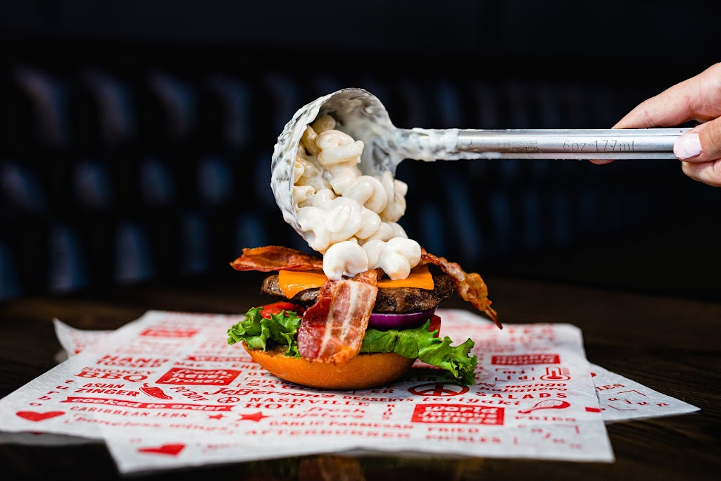 Jeffersons | restaurant | 14944 W 87th St Pkwy, Lenexa, KS 66215, USA | 9134084661 OR +1 913-408-4661