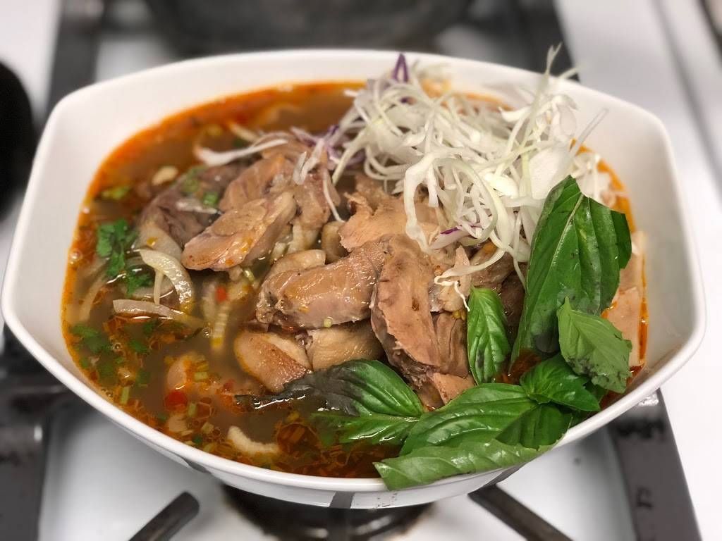 PhoViet 126 Vietnamese Restaurant | restaurant | 1250 126th Ave NE #600, Blaine, MN 55434, USA | 7637677715 OR +1 763-767-7715