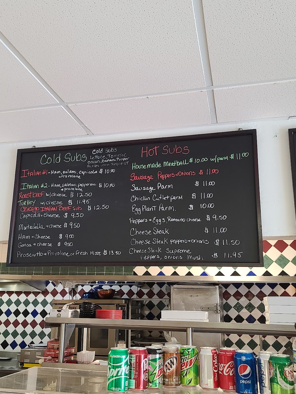 Leones Italian Market & Pizzeria | restaurant | 916 SE 14th Ave, Cape Coral, FL 33990, USA | 2394580013 OR +1 239-458-0013