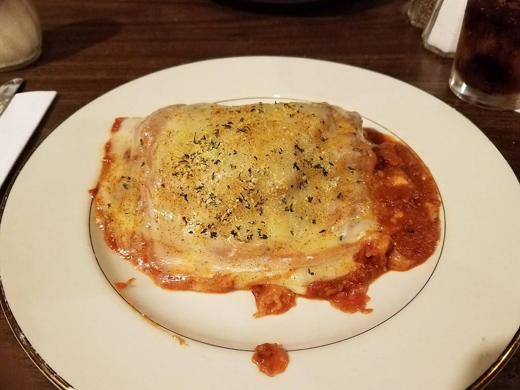 Sorrentos Restaurant & Lounge | restaurant | 8794 Reading Rd, Cincinnati, OH 45215, USA | 5138216666 OR +1 513-821-6666