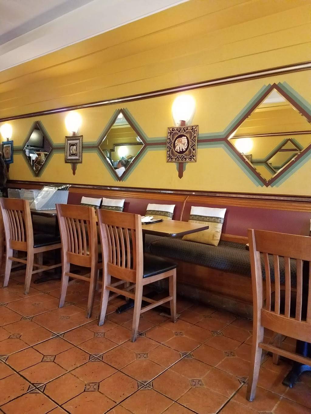 Benjarong Thai Restaurant | restaurant | 2138 S Mannheim Rd, Westchester, IL 60154, USA | 7084090339 OR +1 708-409-0339