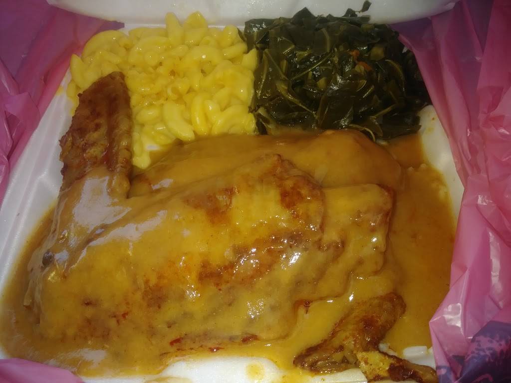 The Family | restaurant | 6300 S Figueroa St, Los Angeles, CA 90003, USA | 3238268943 OR +1 323-826-8943