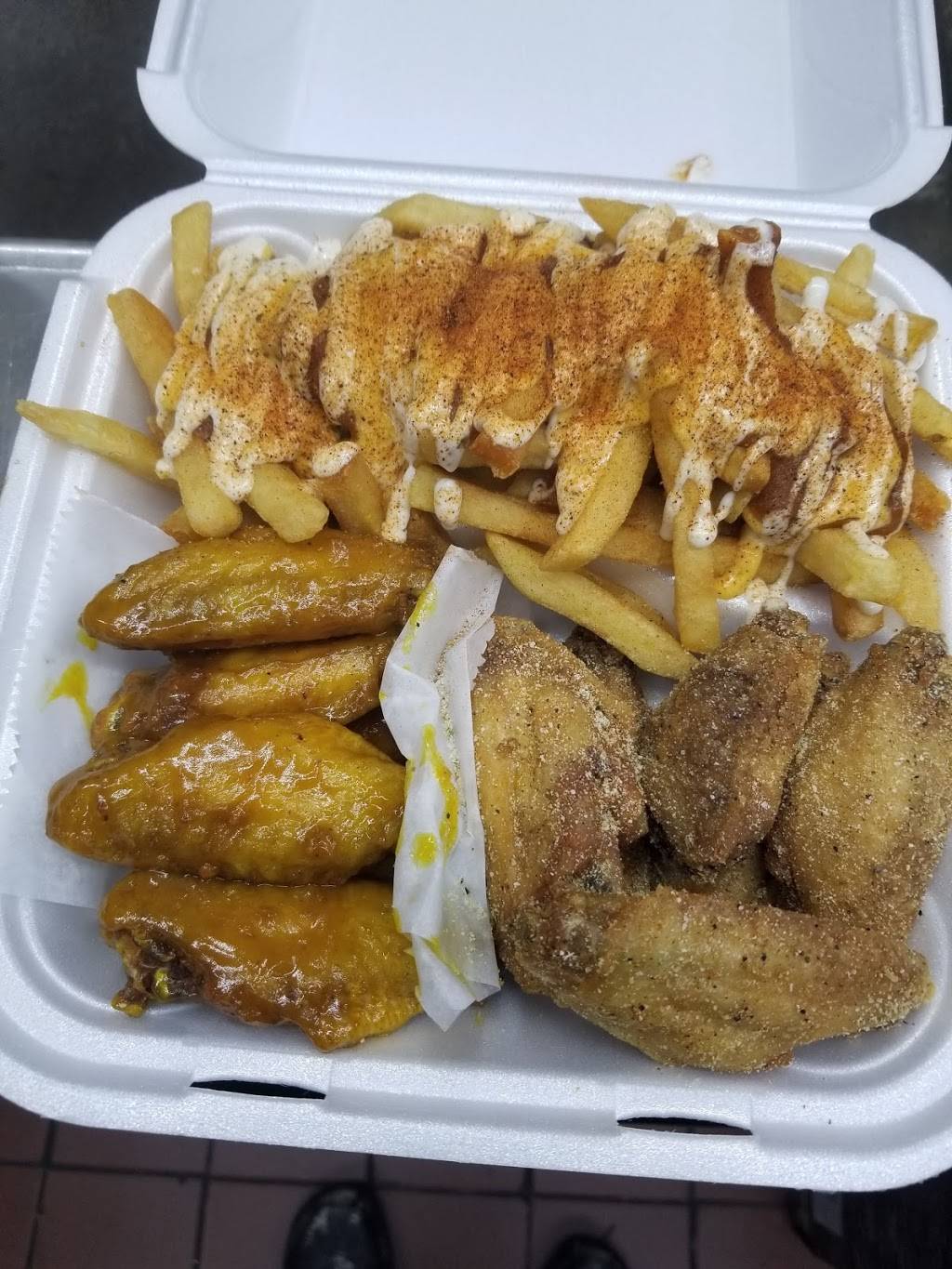 TEE BABYS WINGZ &THINGZ | restaurant | 4500 Richard Arrington Jr Blvd N, Birmingham, AL 35212, USA | 2059837533 OR +1 205-983-7533