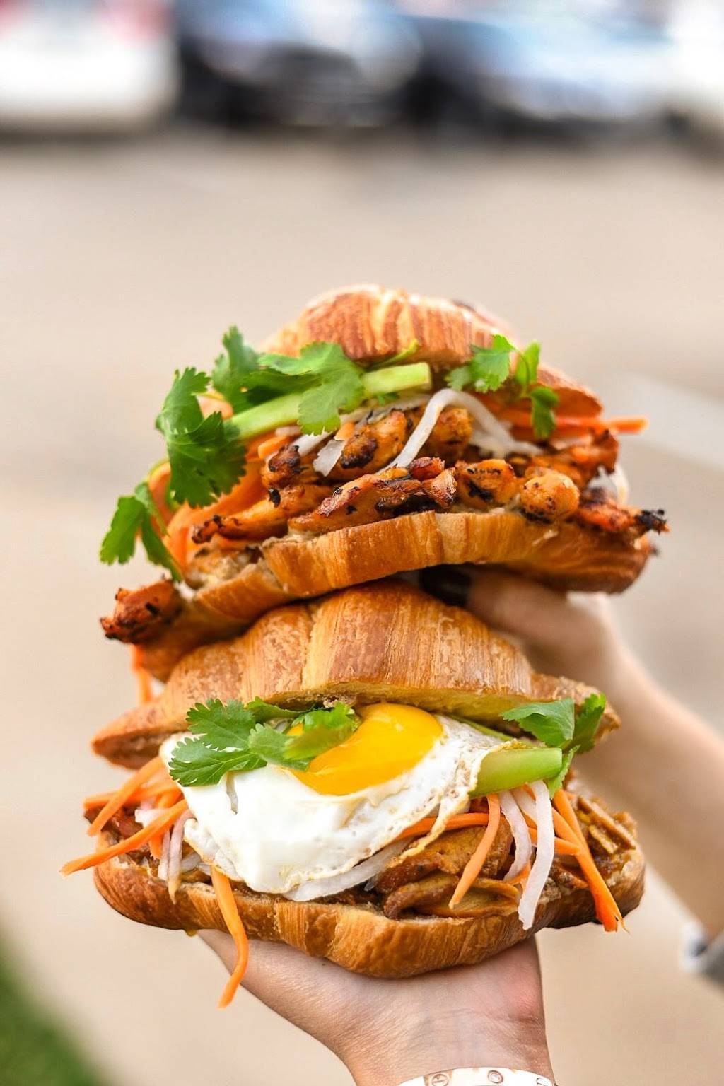 Banh Appetit | cafe | 11191 Westheimer Rd, Houston, TX 77042, USA | 2159908114 OR +1 215-990-8114