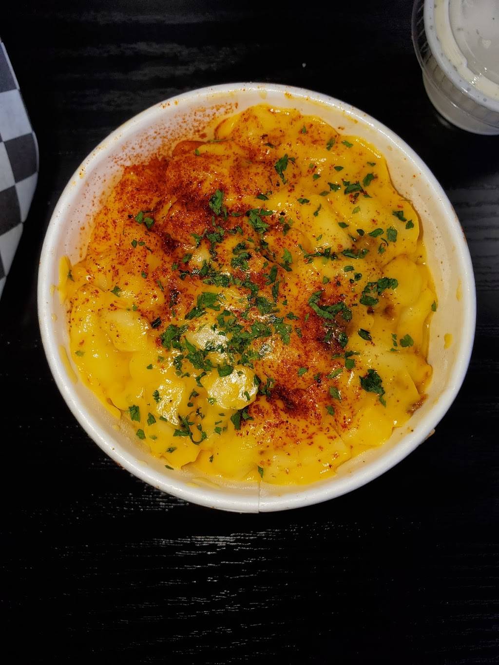 Hells Chicken | meal takeaway | 8666 Foothill Blvd, Sunland-Tujunga, CA 91040, USA | 8183520352 OR +1 818-352-0352