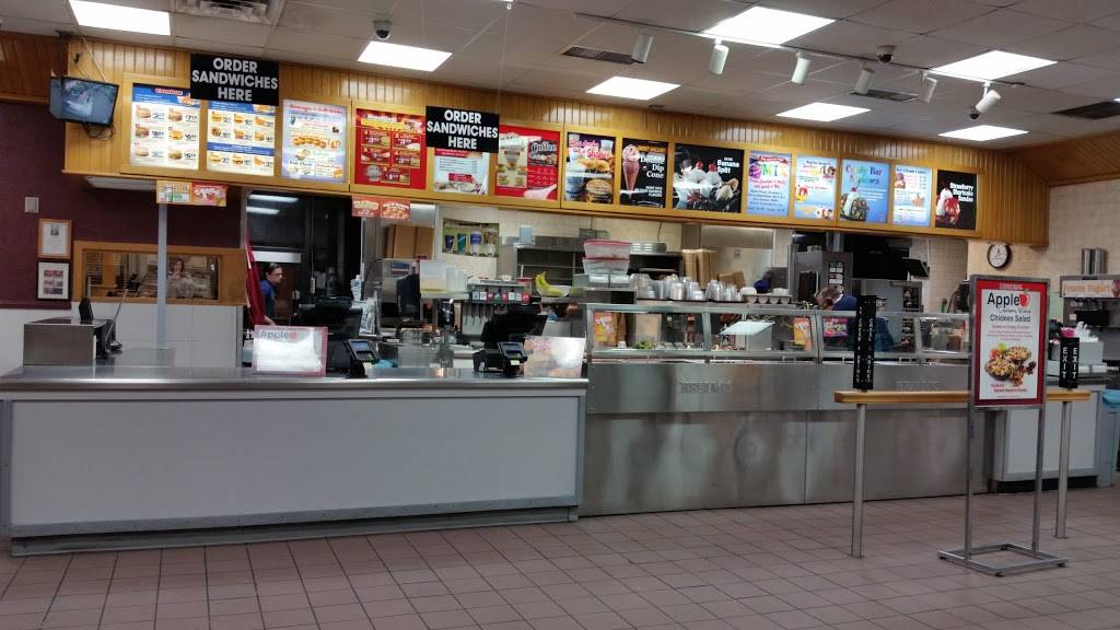 Braums Ice Cream & Burger Restaurant | restaurant | 2806 S Harvard Ave, Tulsa, OK 74114, USA | 9187423062 OR +1 918-742-3062