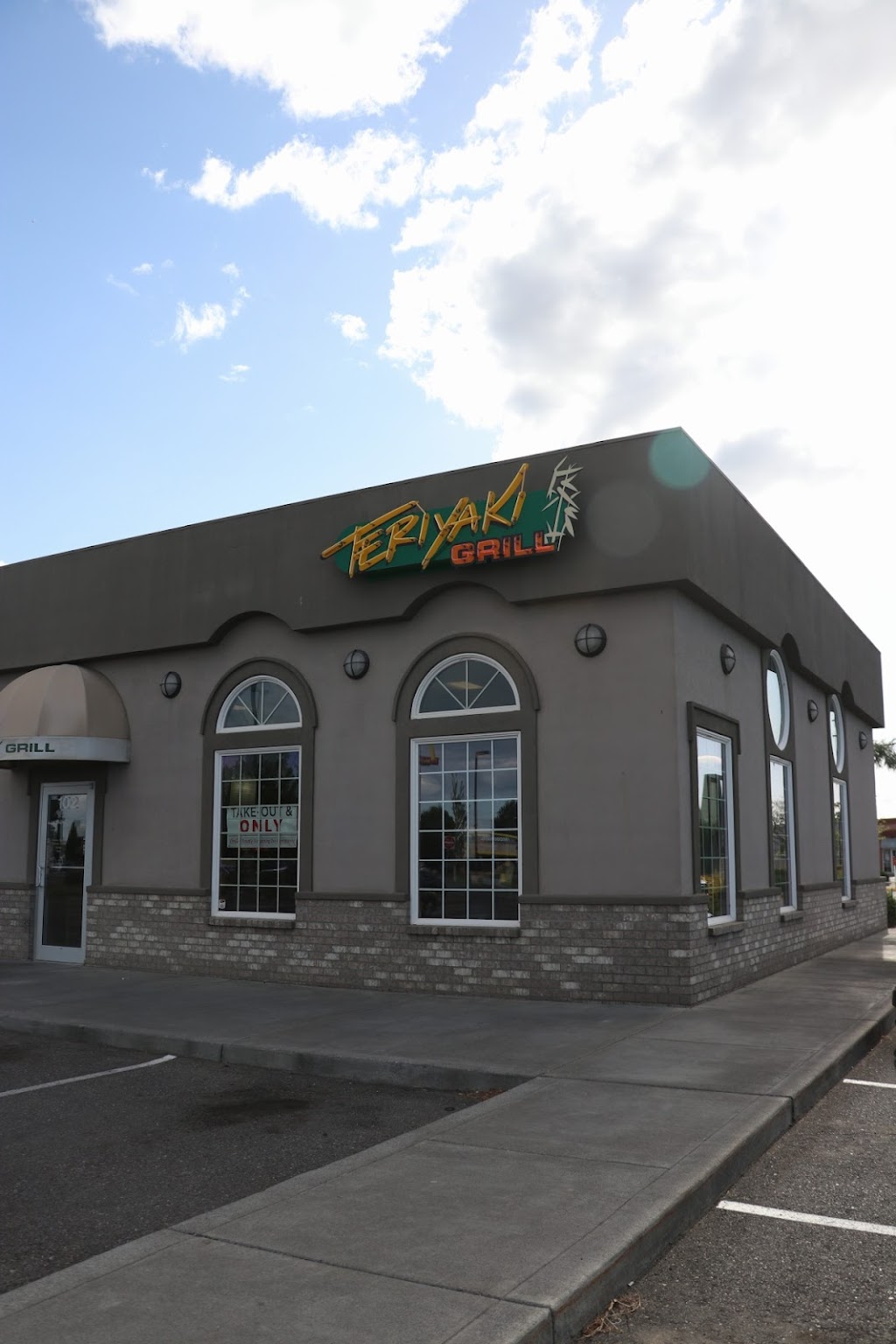 Teriyaki Grill | restaurant | 7600 W Clearwater Ave, Kennewick, WA 99336, USA | 5097353848 OR +1 509-735-3848