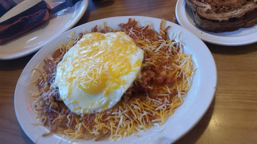 Breakfast Club of Tuskawilla | restaurant | 5965 Red Bug Lake Rd #137, Oviedo, FL 32765, USA | 4073881073 OR +1 407-388-1073