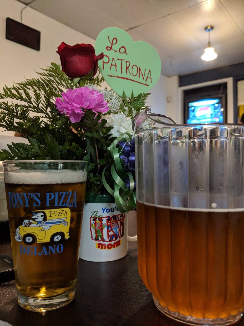 Tonys Pizza Parlor | restaurant | 1806 Cecil Ave, Delano, CA 93215, USA | 6617256678 OR +1 661-725-6678