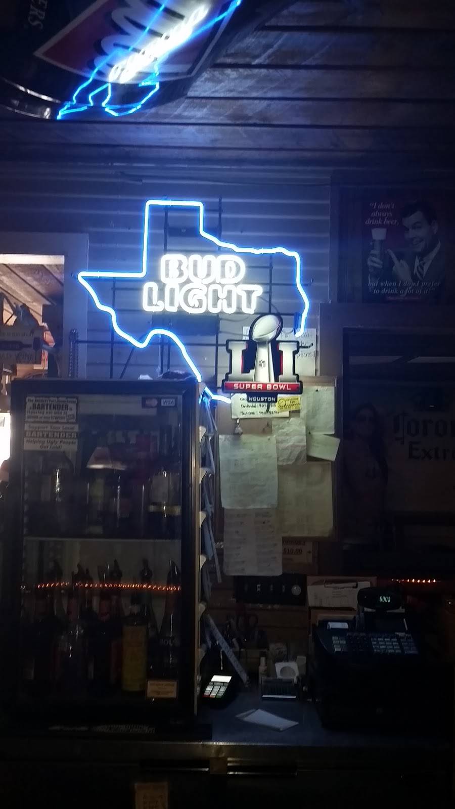 Georges Bar & Grill | restaurant | 2031 Plantation Dr, Conroe, TX 77301, USA | 9367888222 OR +1 936-788-8222