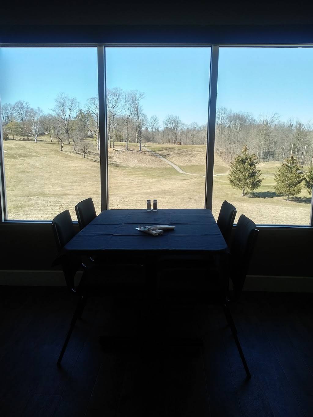 Mulligans Place | restaurant | 101 John Pound Rd, Tillsonburg, ON N4G 4G8, Canada | 5198424142 OR +1 519-842-4142