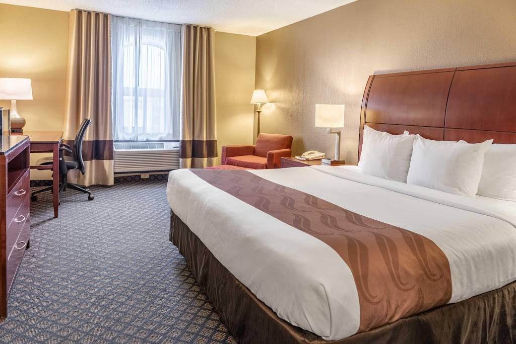 Quality Inn & Suites | restaurant | 4949 Park Ave W, Seville, OH 44273, USA | 3307694949 OR +1 330-769-4949