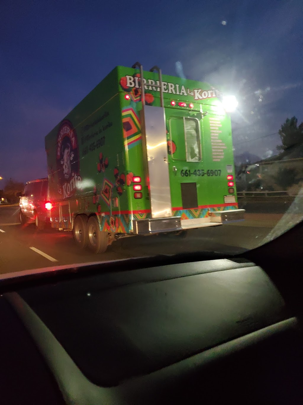 Birrieria La KoritA | restaurant | 440 E Palmdale Blvd, Palmdale, CA 93550, USA | 6614356907 OR +1 661-435-6907