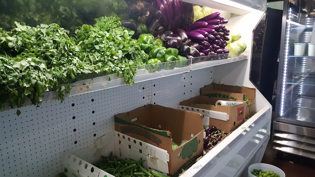 Cloves Indian Groceries & Kitchen | restaurant | 1825 W Chandler Blvd #2, Chandler, AZ 85224, USA | 4804541106 OR +1 480-454-1106