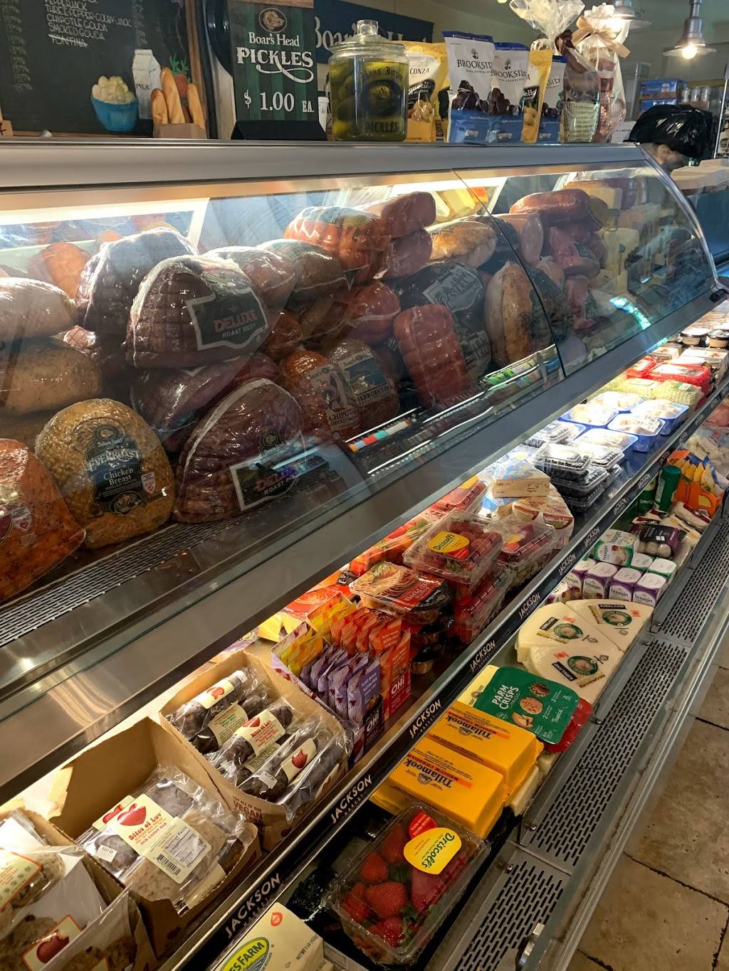 Jackson Market and Deli | restaurant | 4065 Jackson Ave, Culver City, CA 90232, USA | 3104258426 OR +1 310-425-8426